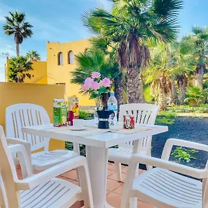 paradise-house.hotelsfuerteventura.org/