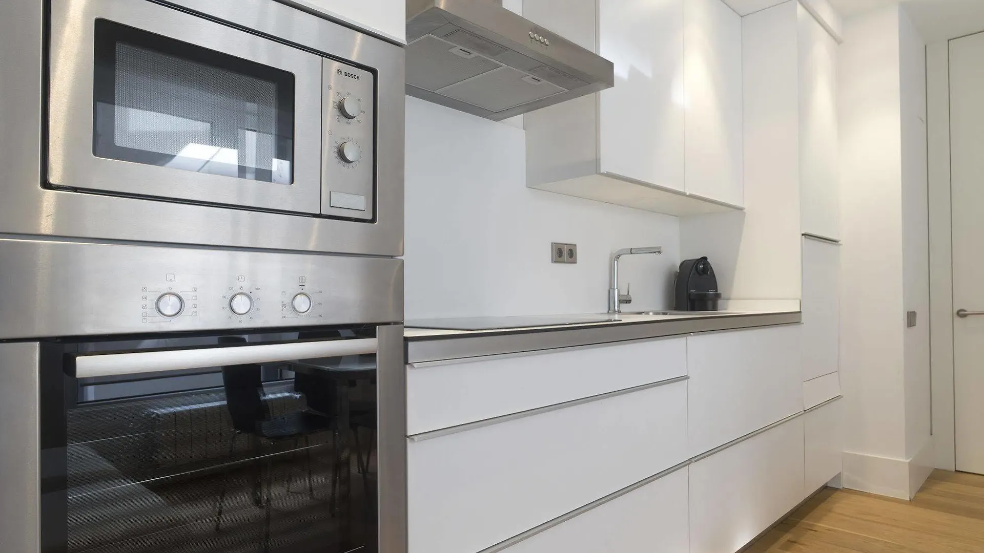 Avenida La Concha - Ib. Apartments San Sebastian